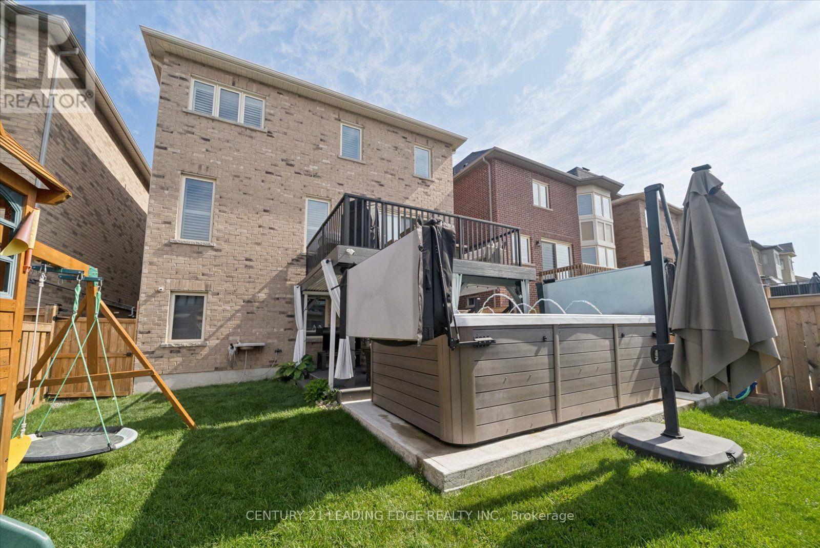 109 BEN SINCLAIR AVENUE - 21