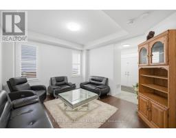 15 Gould Crescent, New Tecumseth, ON L0G1A0 Photo 12