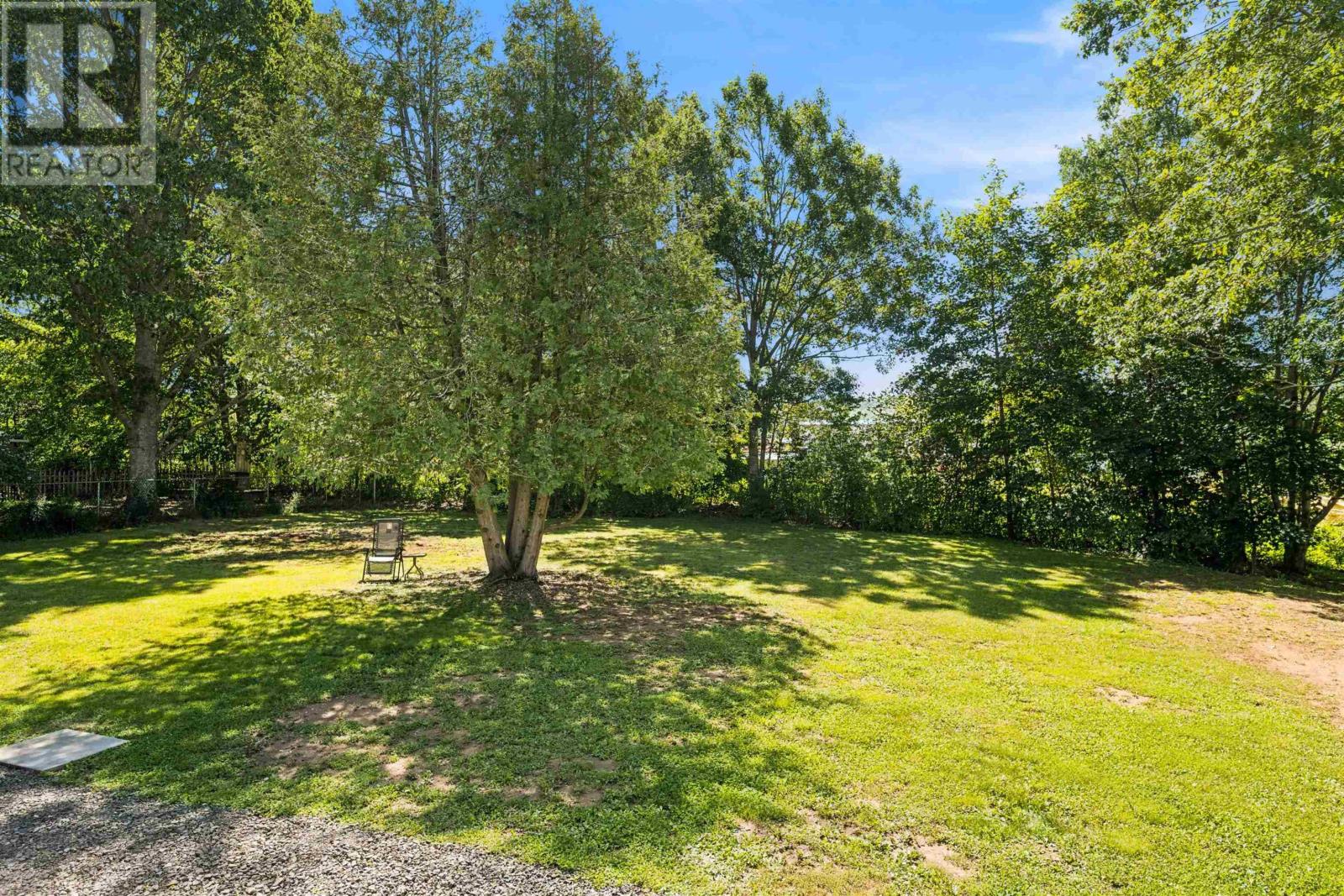 223 Centennial Drive - 22