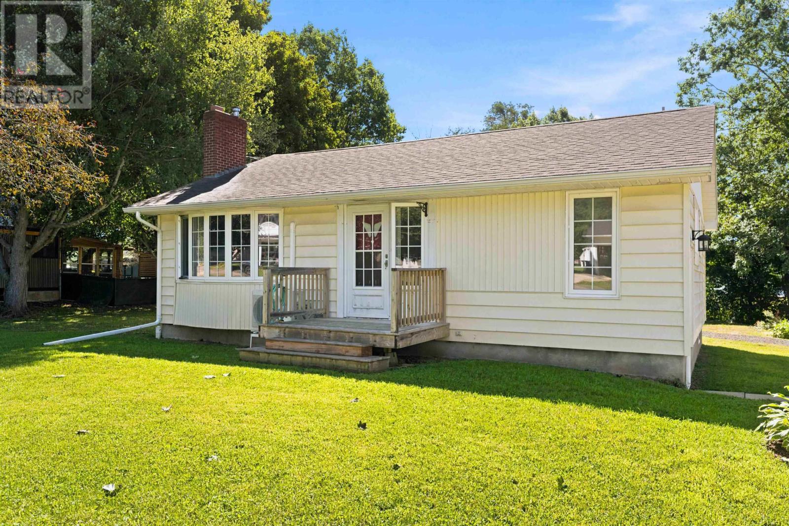 223 Centennial Drive - Image 3