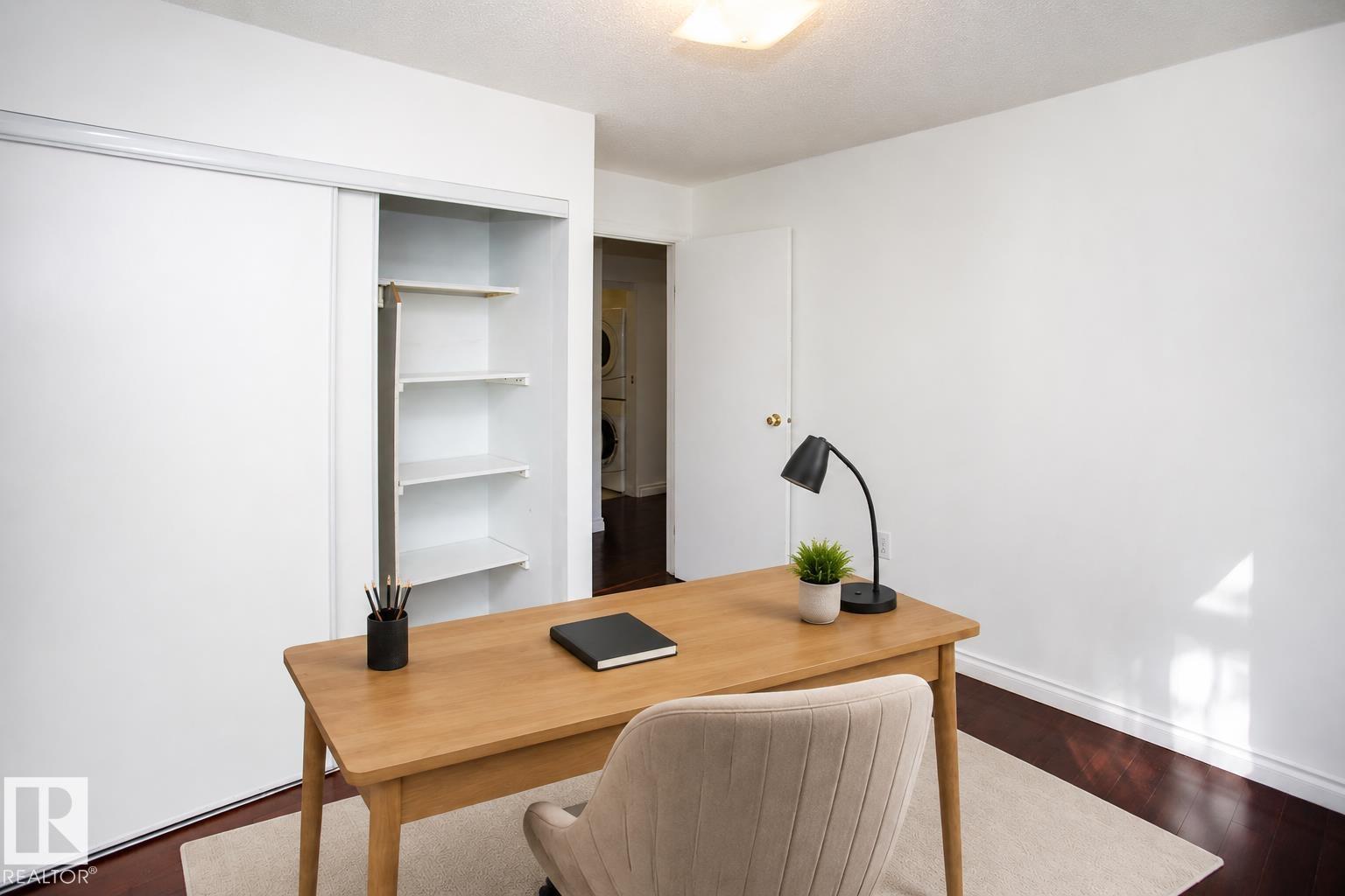 #309 10636 120 ST NW - 14