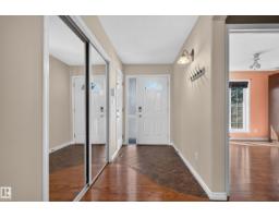 Laundry room - 941 Picard Dr Nw, Edmonton, AB T5T6N6 Photo 13
