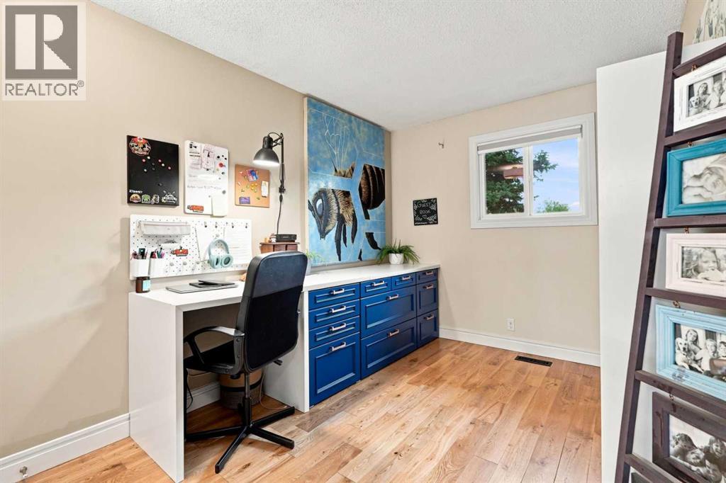 972 Riverbend Drive SE - 15