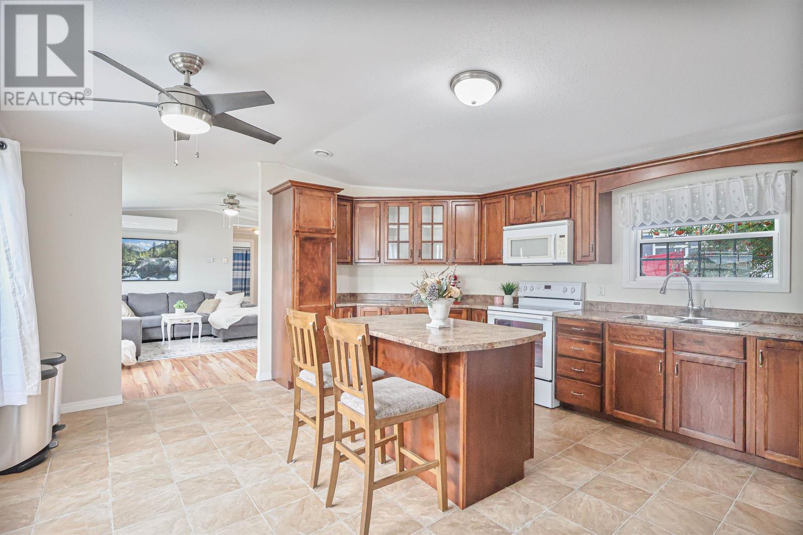 36 Amber Avenue - 11