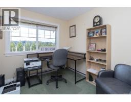 6315 Central Saanich Rd, Central Saanich, BC V8Z5T8 Photo 35