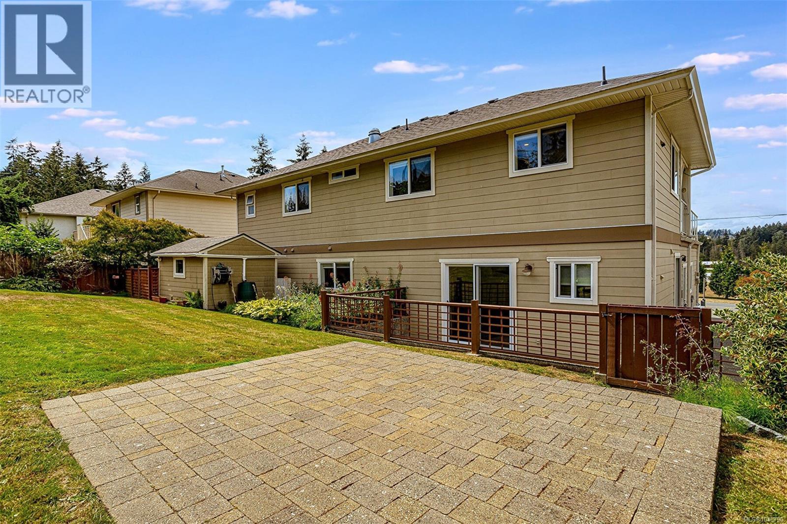 6315 Central Saanich Rd - 54