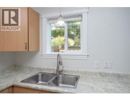 6315 Central Saanich Rd, Central Saanich, BC V8Z5T8 Photo 44