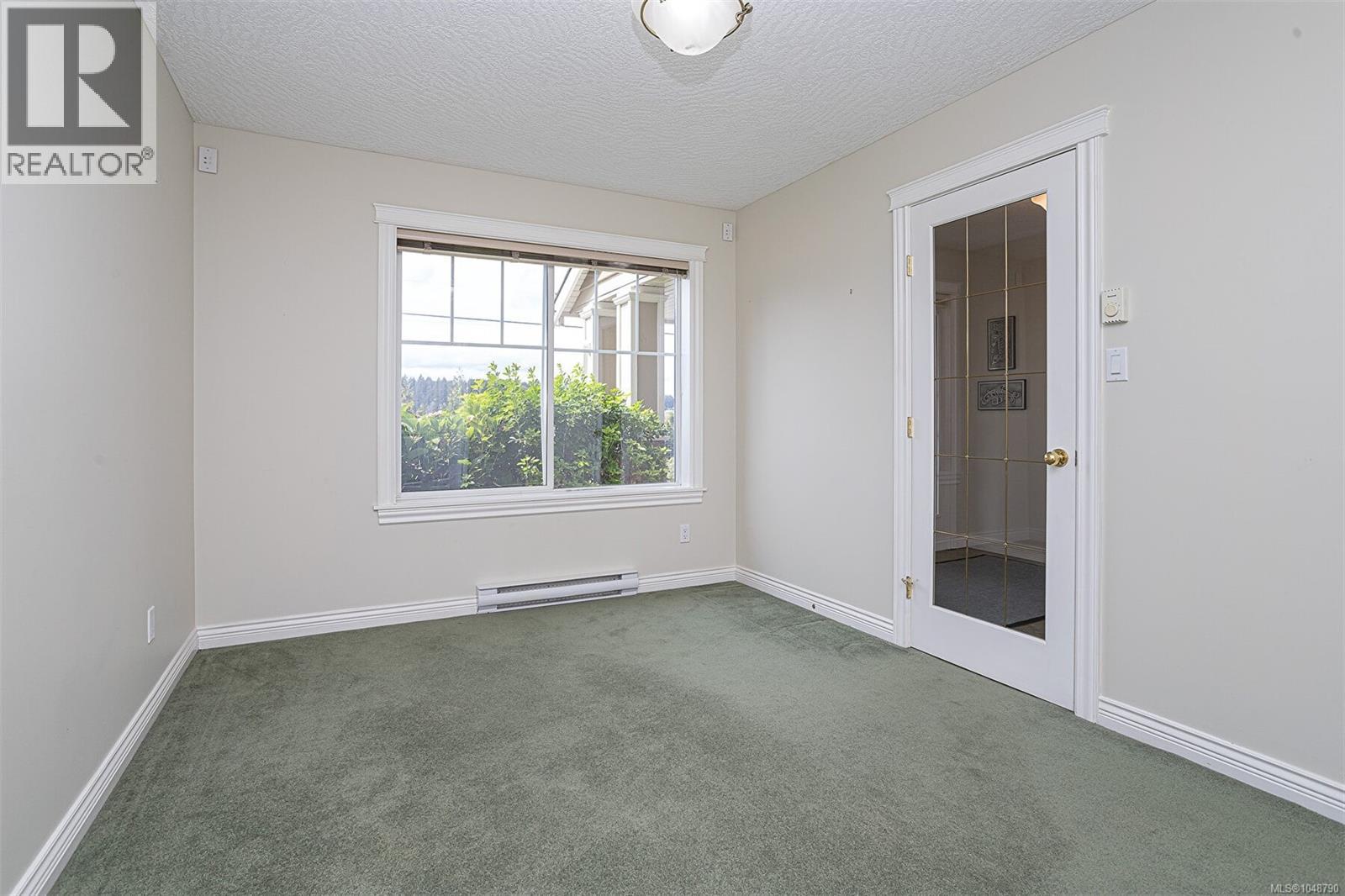 6315 Central Saanich Rd - 38