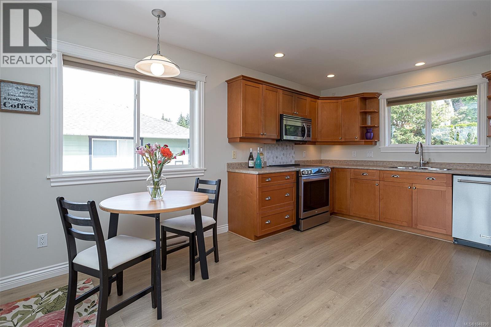  6315 Central Saanich Road, Central Saanich