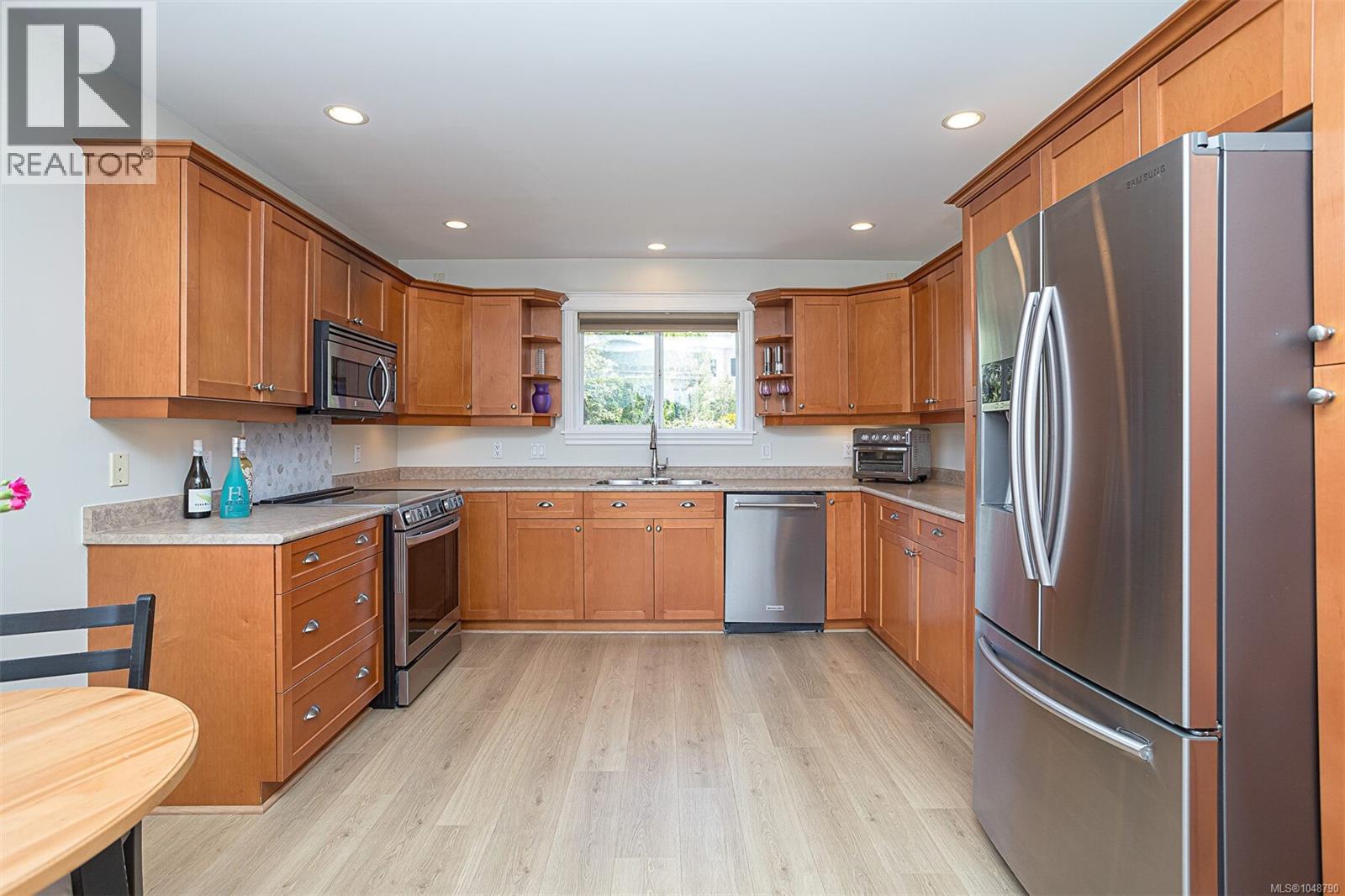 6315 Central Saanich Road, Central Saanich