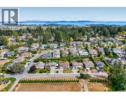 6315 Central Saanich Rd, Central Saanich, BC V8Z5T8 Photo 59