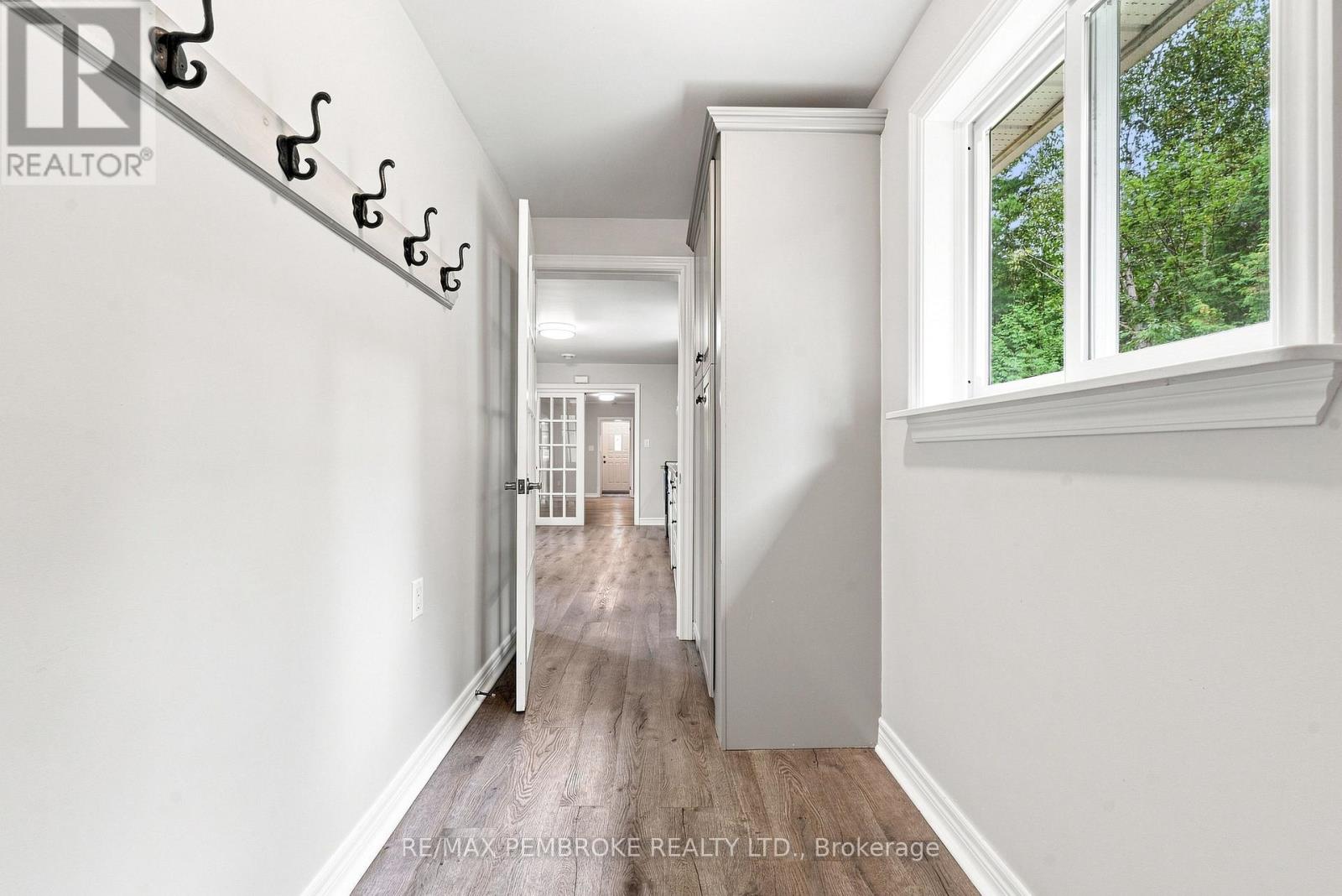 1469 VICTORIA STREET - 6