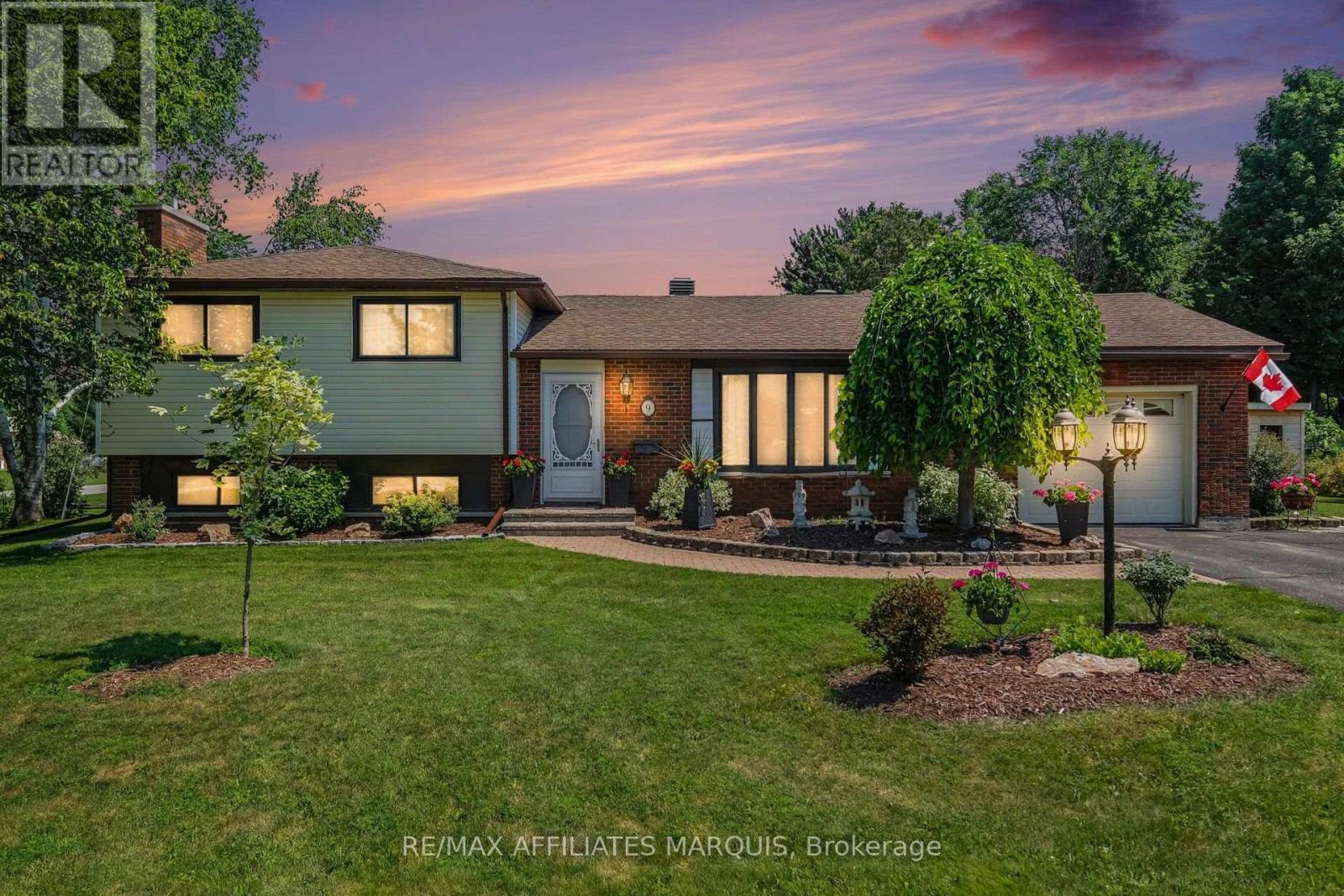 9 FOREST DRIVE - Image 31