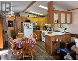92 - 85 Theme Park Drive, Wasaga Beach, ON L9Z1X7 Photo 12