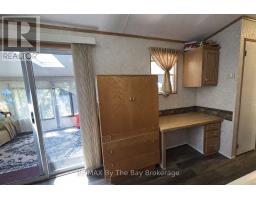 92 - 85 Theme Park Drive, Wasaga Beach, ON L9Z1X7 Photo 16