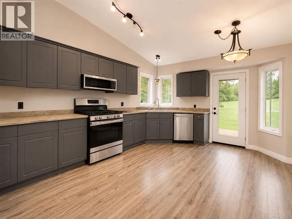 9344 Stern Crescent - 7