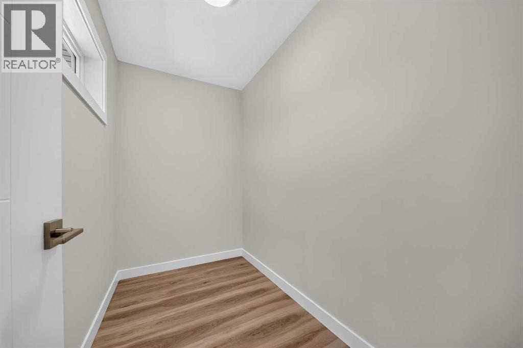 925 7 Street S - Image 26