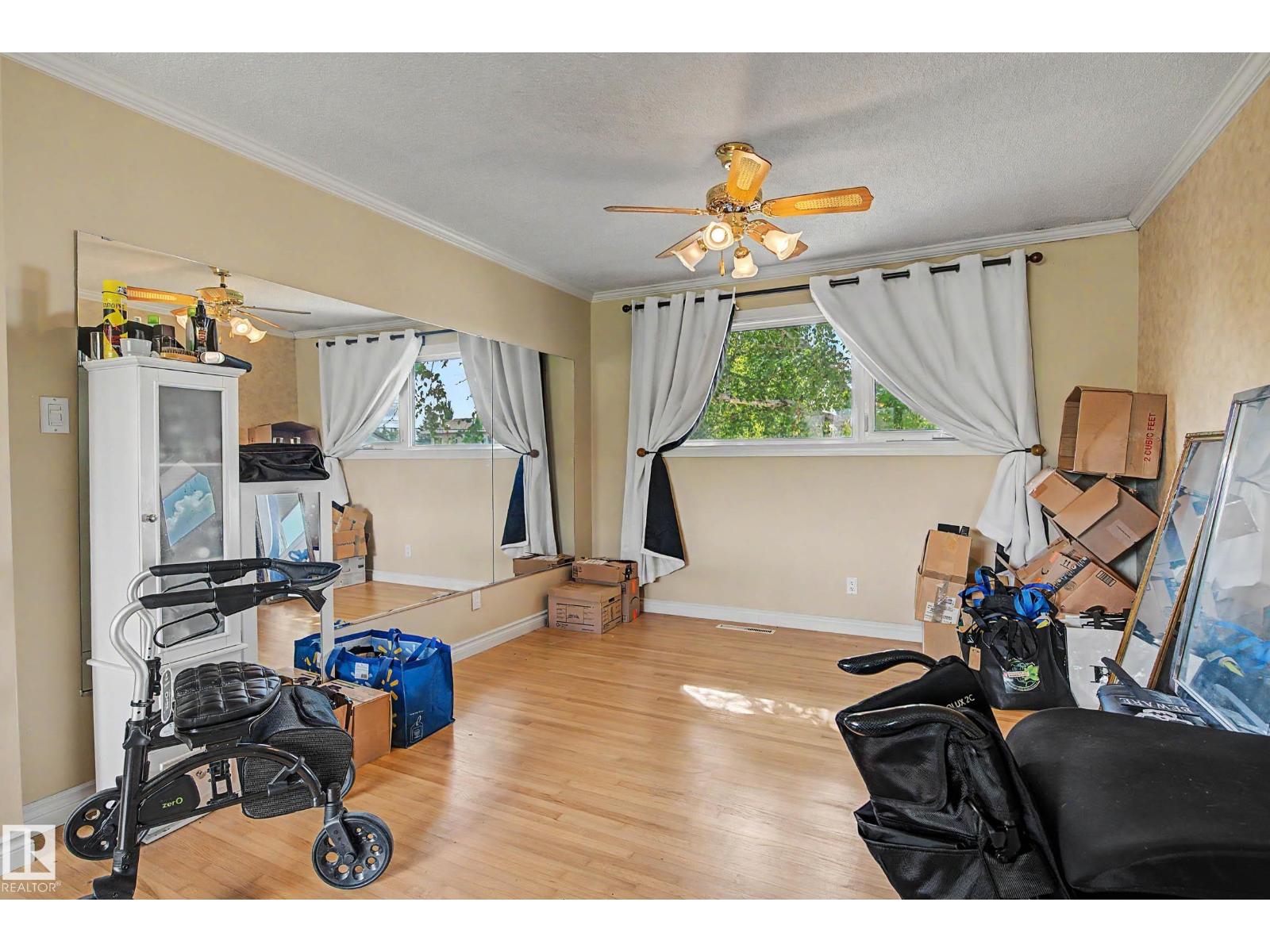 11431 51 AV NW - 30