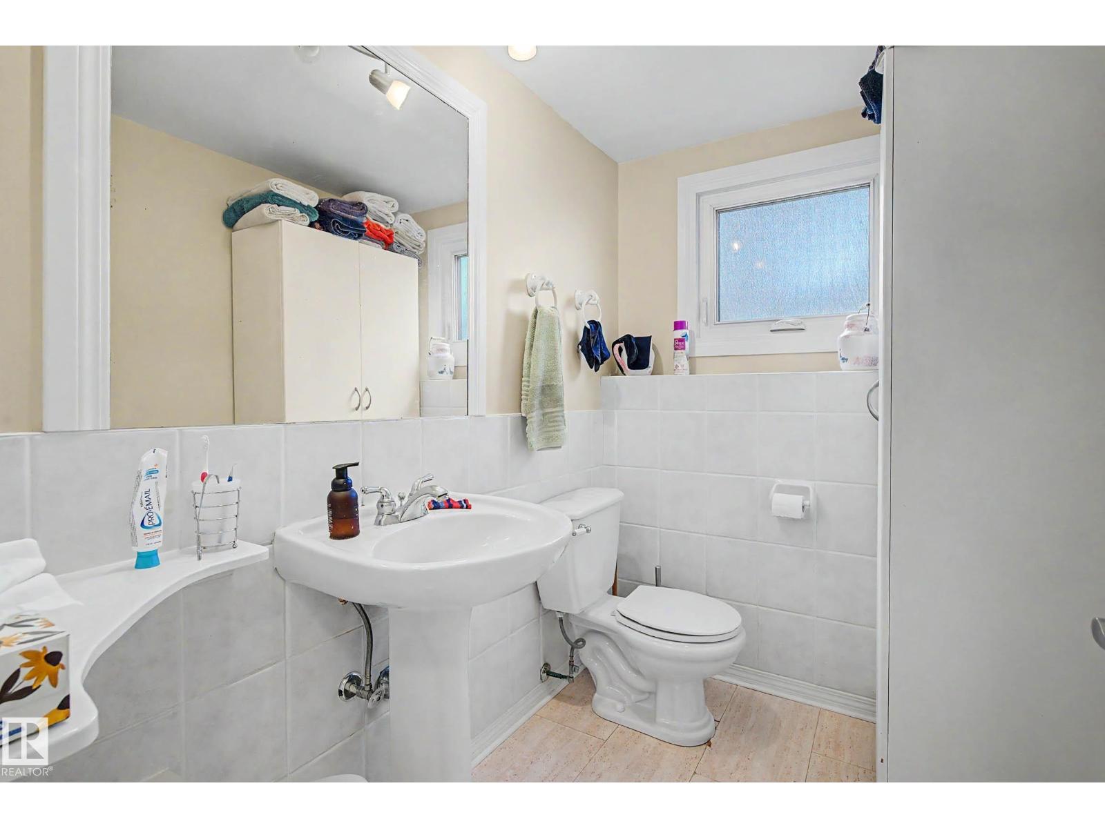 11431 51 AV NW - Image 40