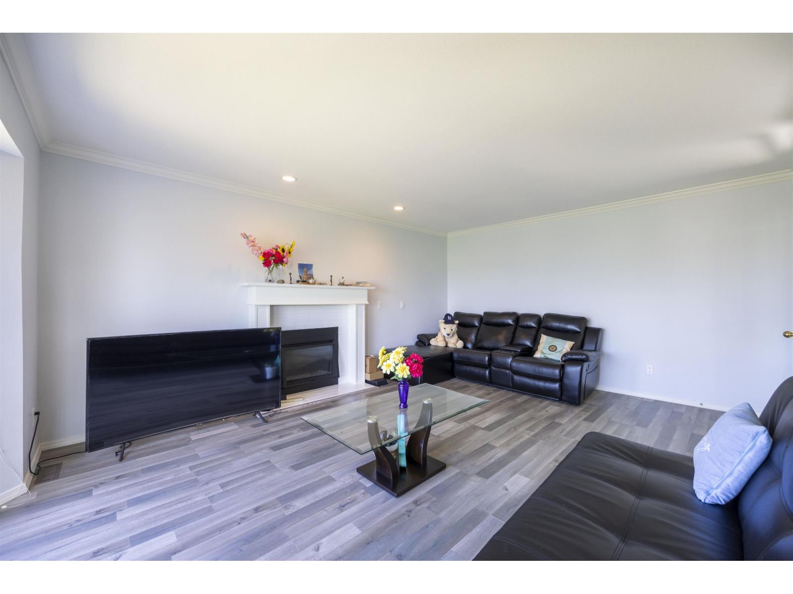 13957 115A AVENUE, Surrey — photo 9