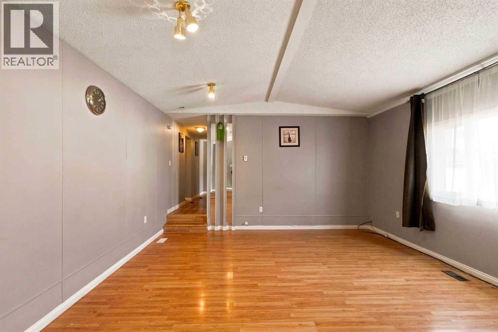 245 Card Court, Fort McMurray