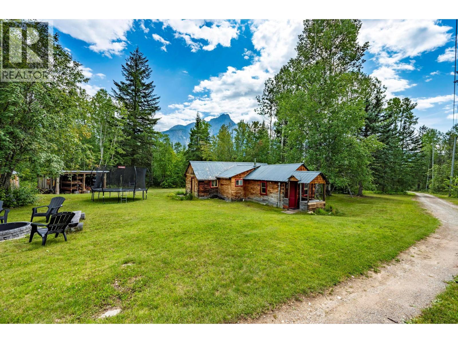 2487 SEWARD RD - 72