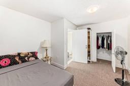 Living room - 252 Riverton Avenue, Winnipeg, MB R2L0N3 Photo 9