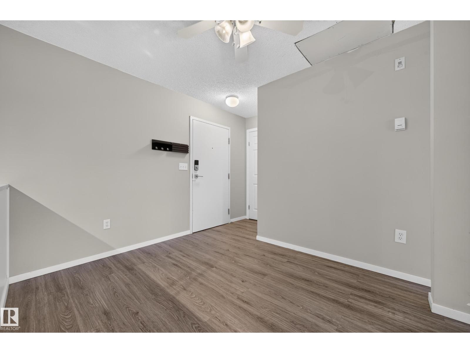 #23 10331 106 ST NW - 14