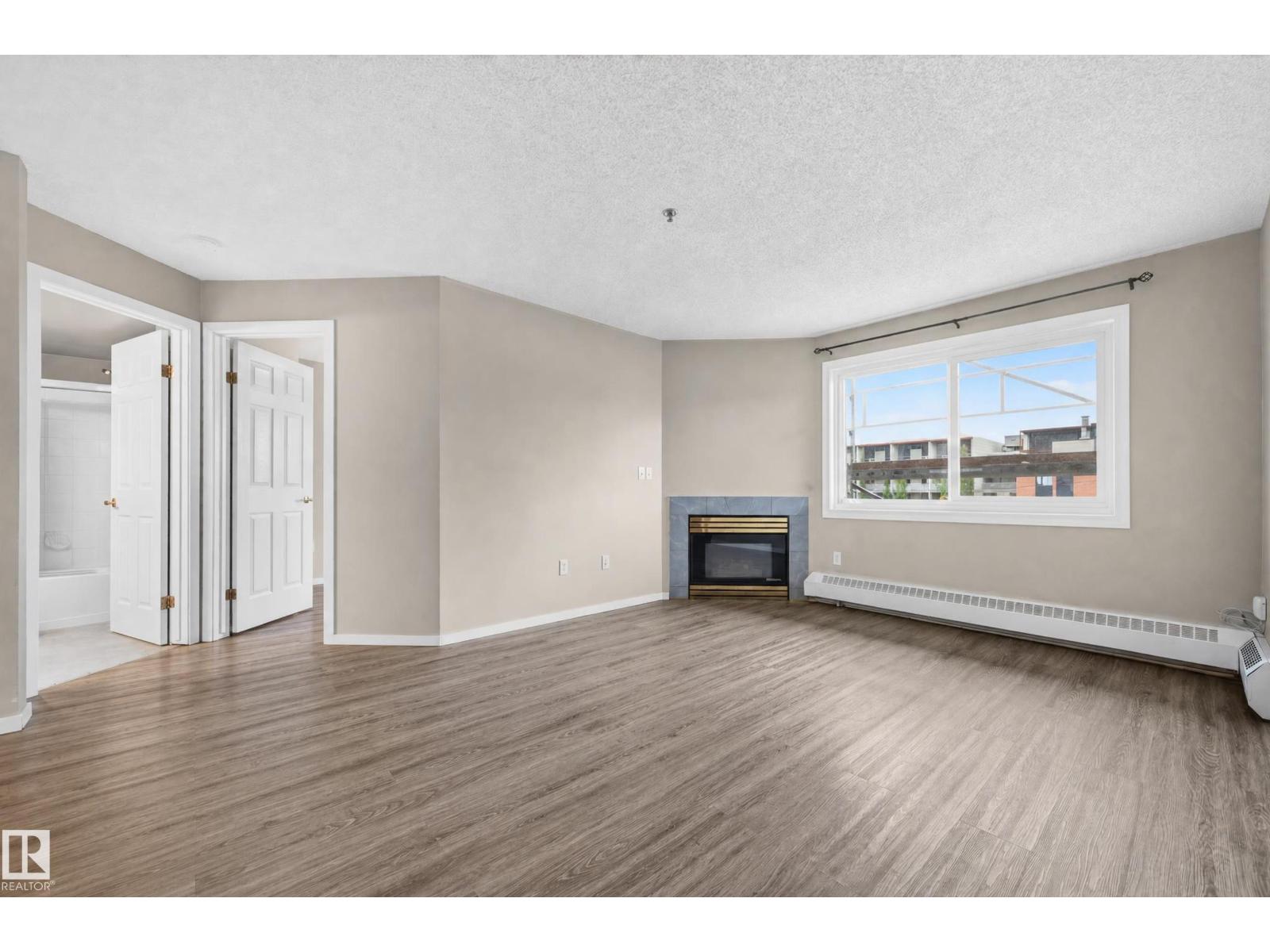 #23 10331 106 ST NW - 18