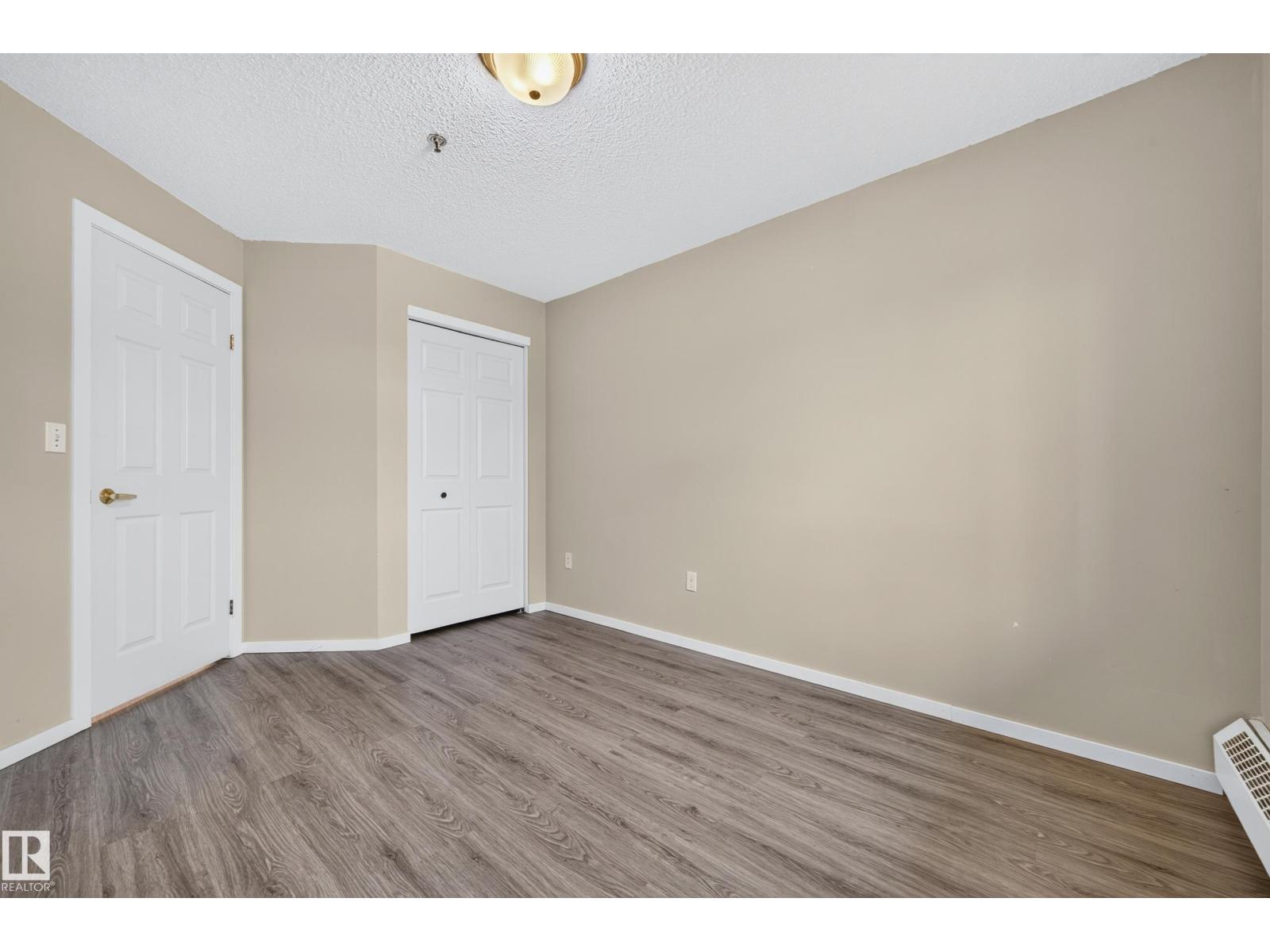 #23 10331 106 ST NW - 27