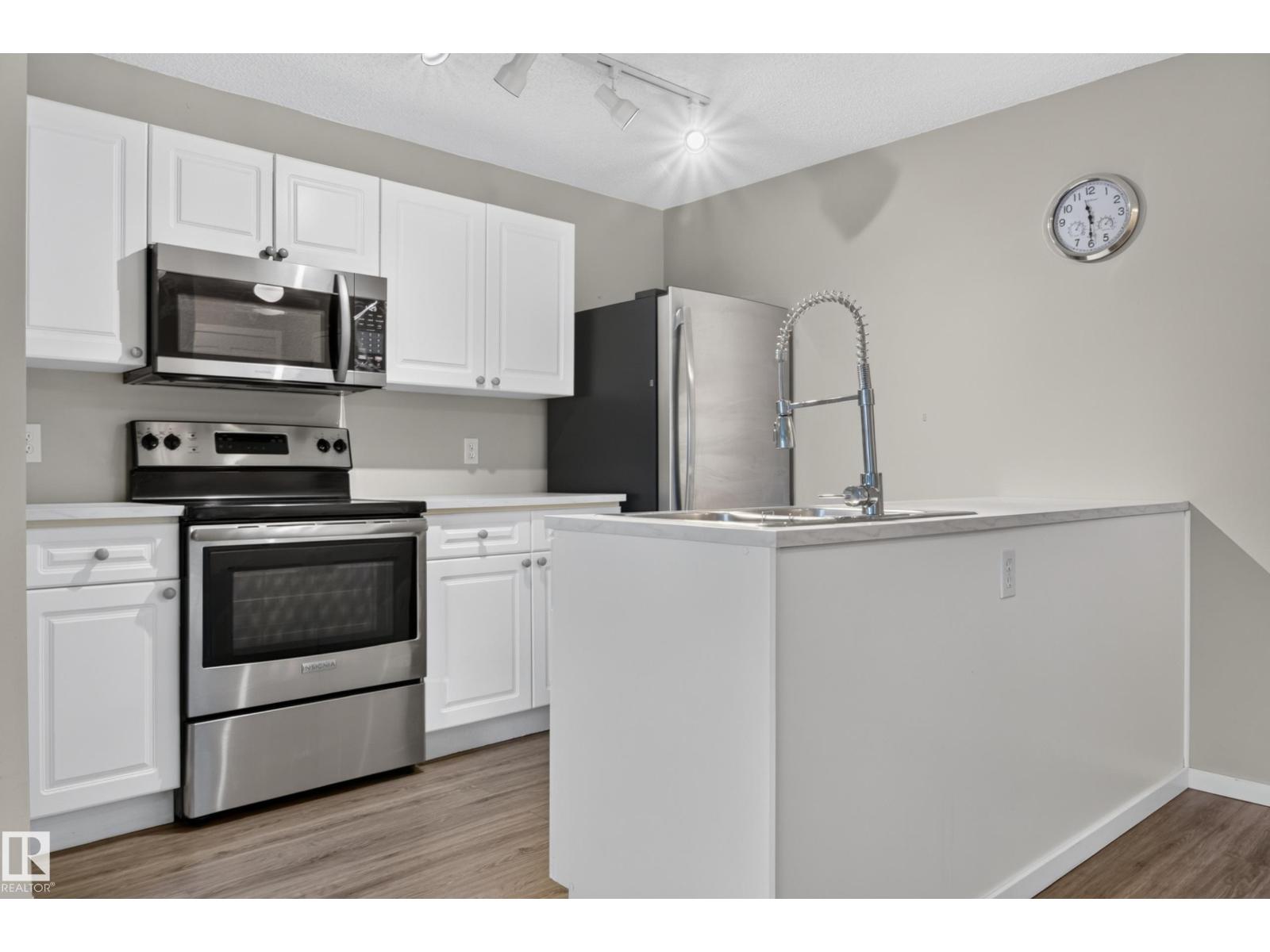 #23 10331 106 ST NW - 6