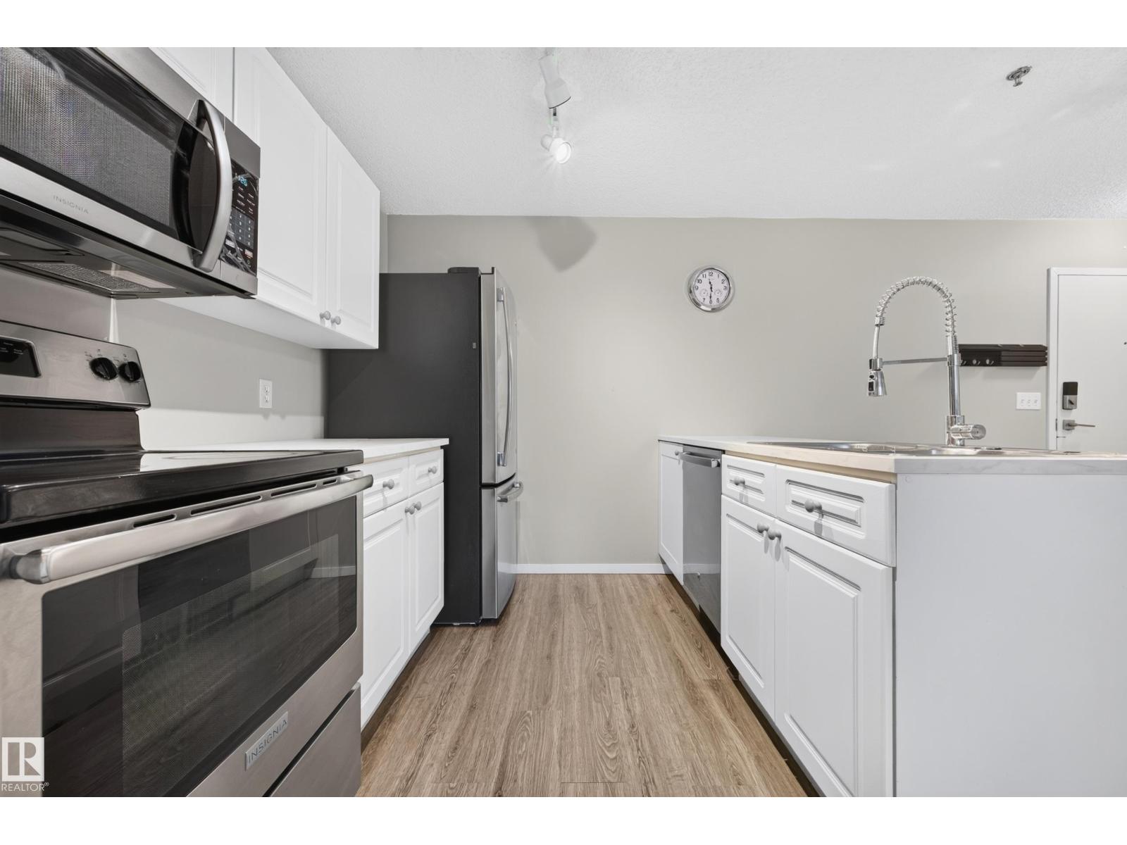 #23 10331 106 ST NW - 10