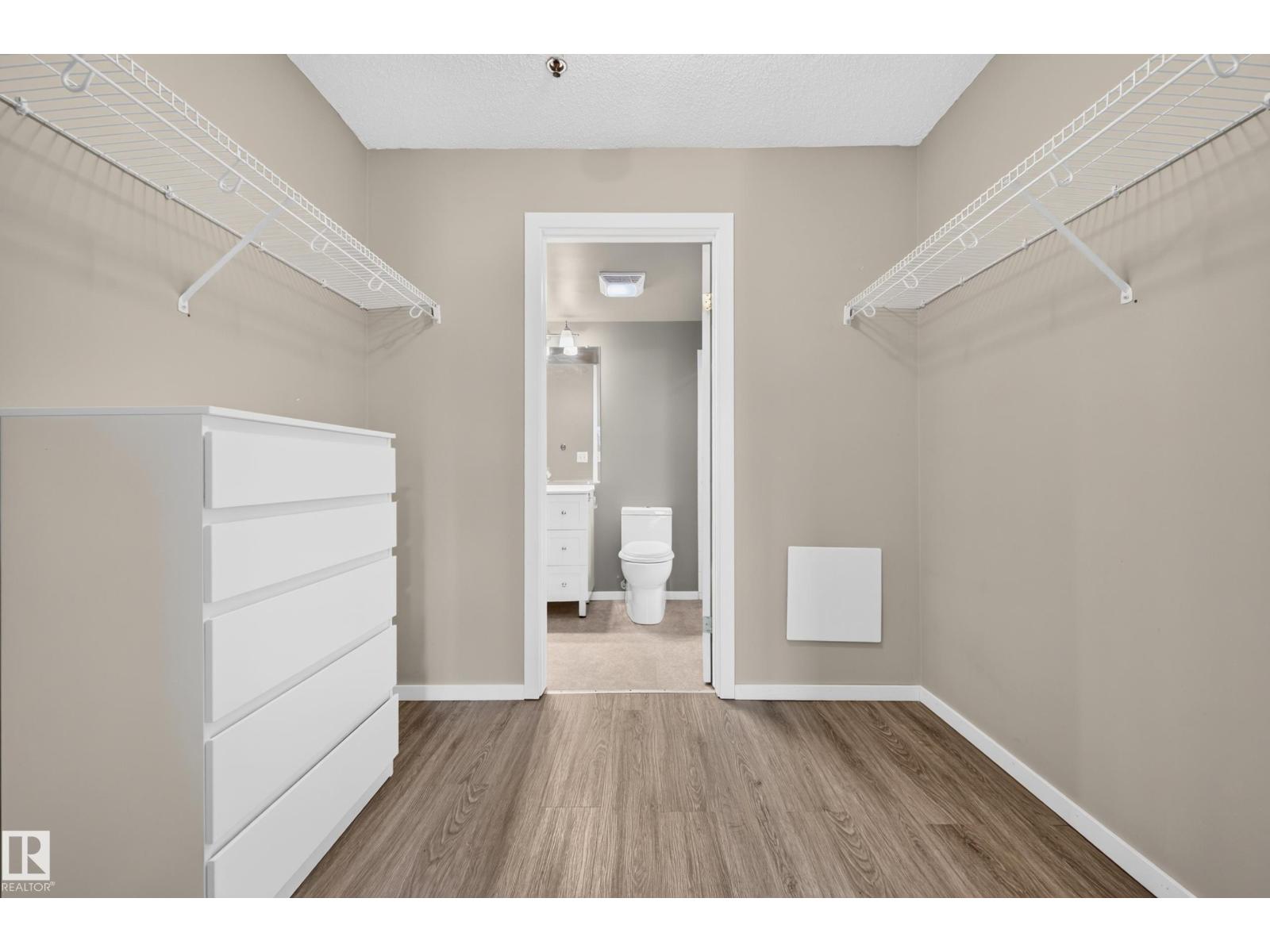 #23 10331 106 ST NW - 23