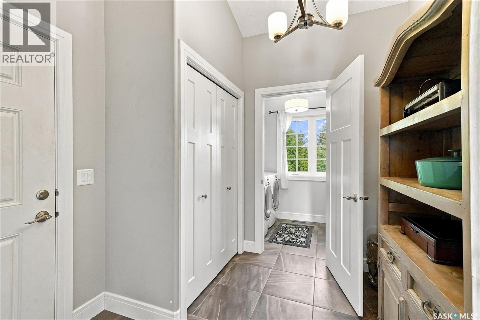 1570 Cartwright STREET - Image 17