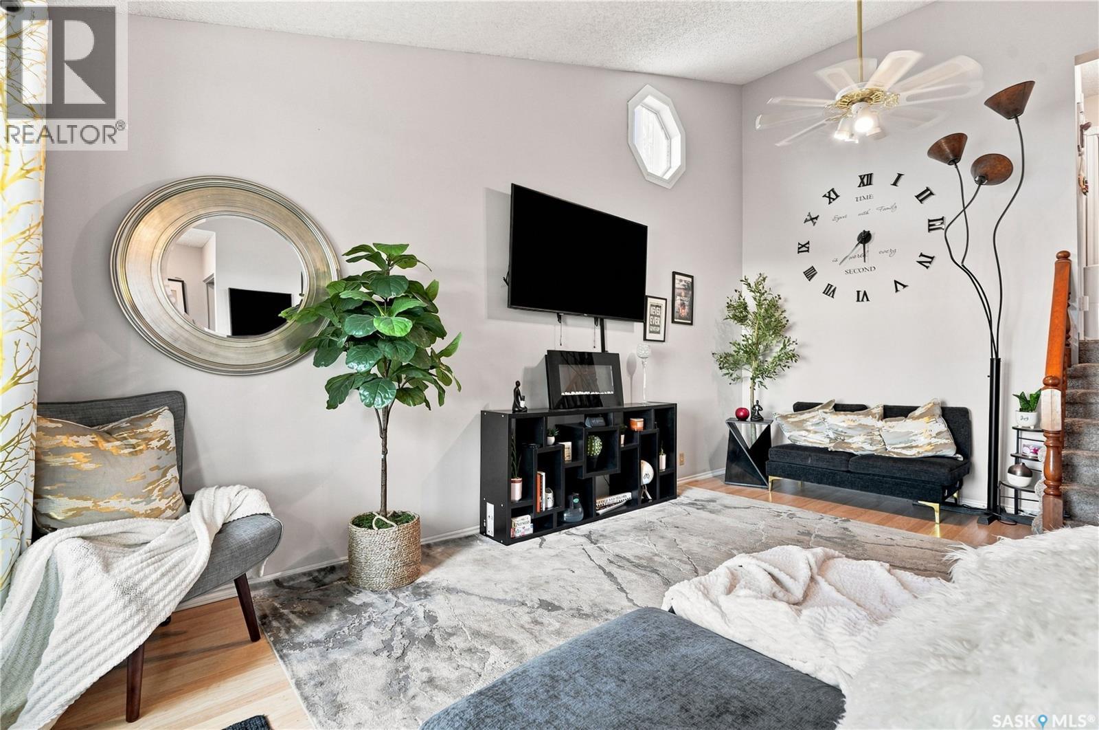 1423 Junor AVENUE - 4