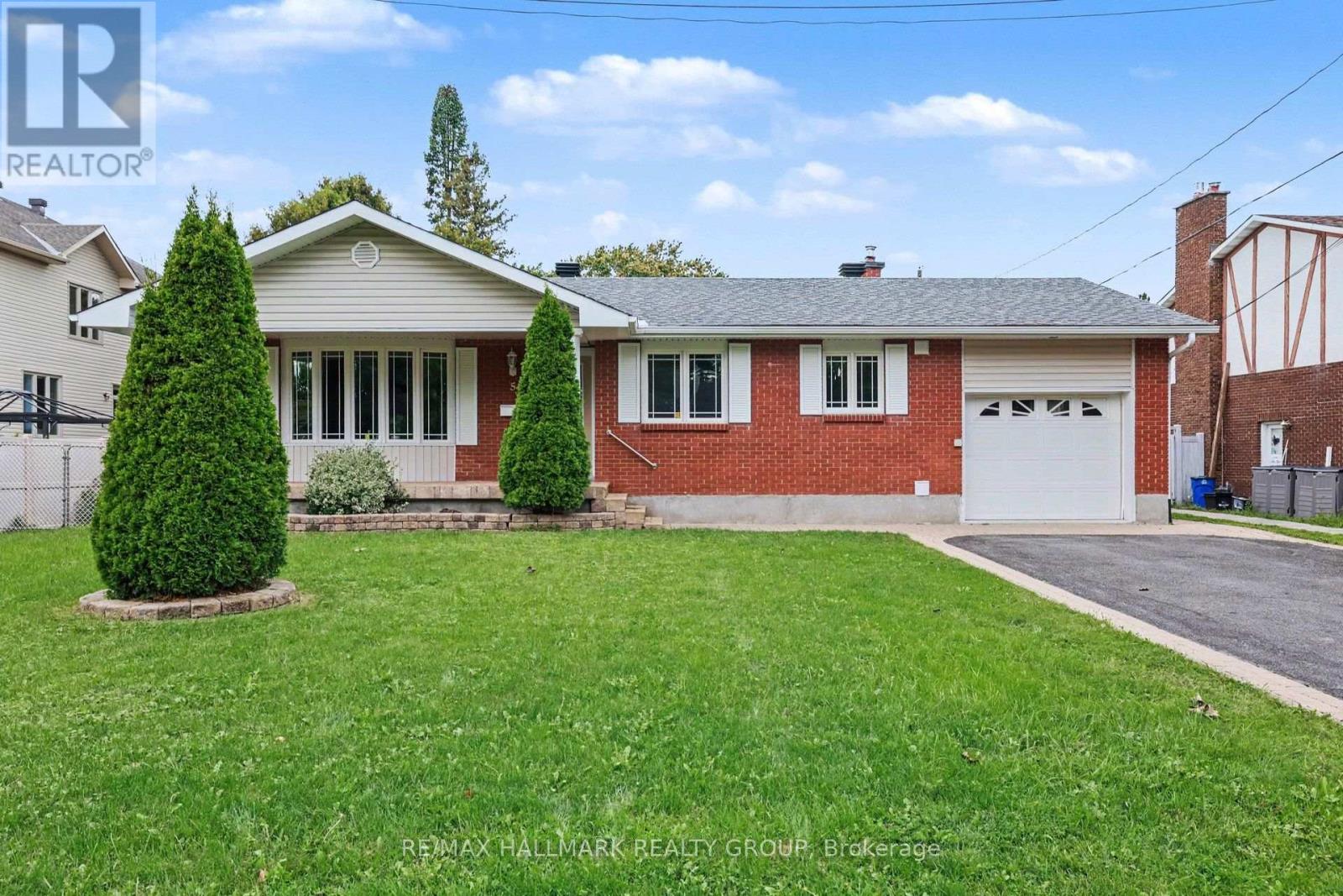 3 Bed, 3 Bath House for Sale in Ottawa – 5 ARGUE DRIVE, Ottawa – MLS# X13748620 - Image 36