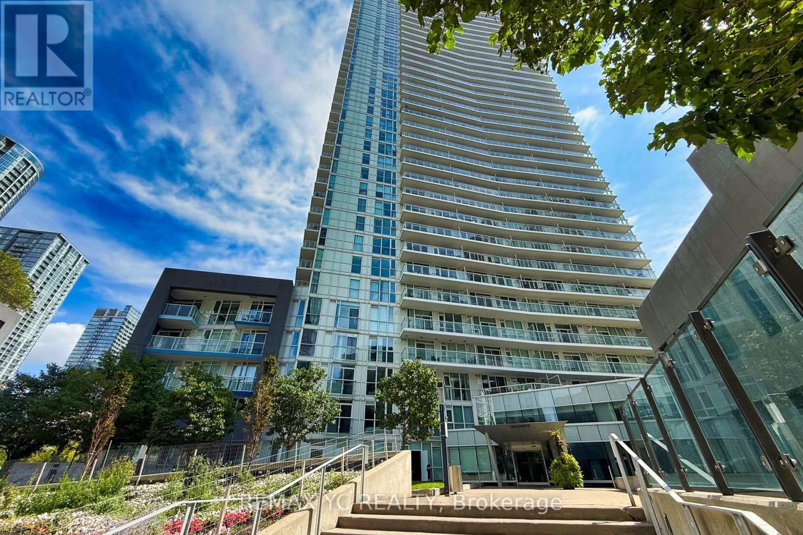 #4611 75 QUEENS WHARF ROAD - 1