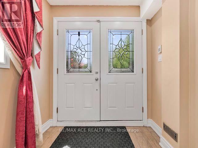 #Main 149 Nelson Street, Toronto (Woburn), Ontario, M1J3J8, Toronto (Woburn), Ontario — photo 2 of 5