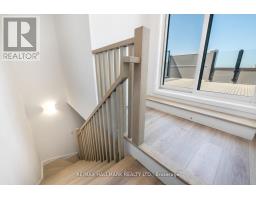 2 - 1499 O'connor Drive, Toronto, ON M4B0A7 Photo 12