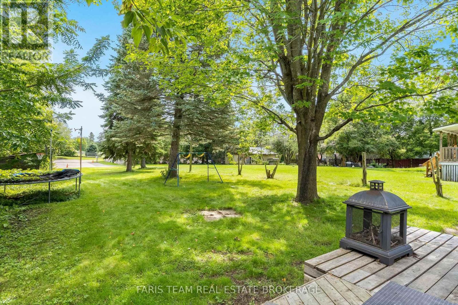 18 POYNTZ STREET - 26