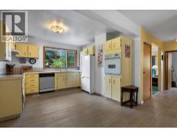 4392 Barriere Town Road, Barriere, BC V0E1E0 Photo 11