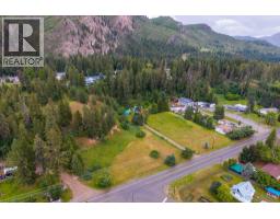 4392 Barriere Town Road, Barriere, BC V0E1E0 Photo 39