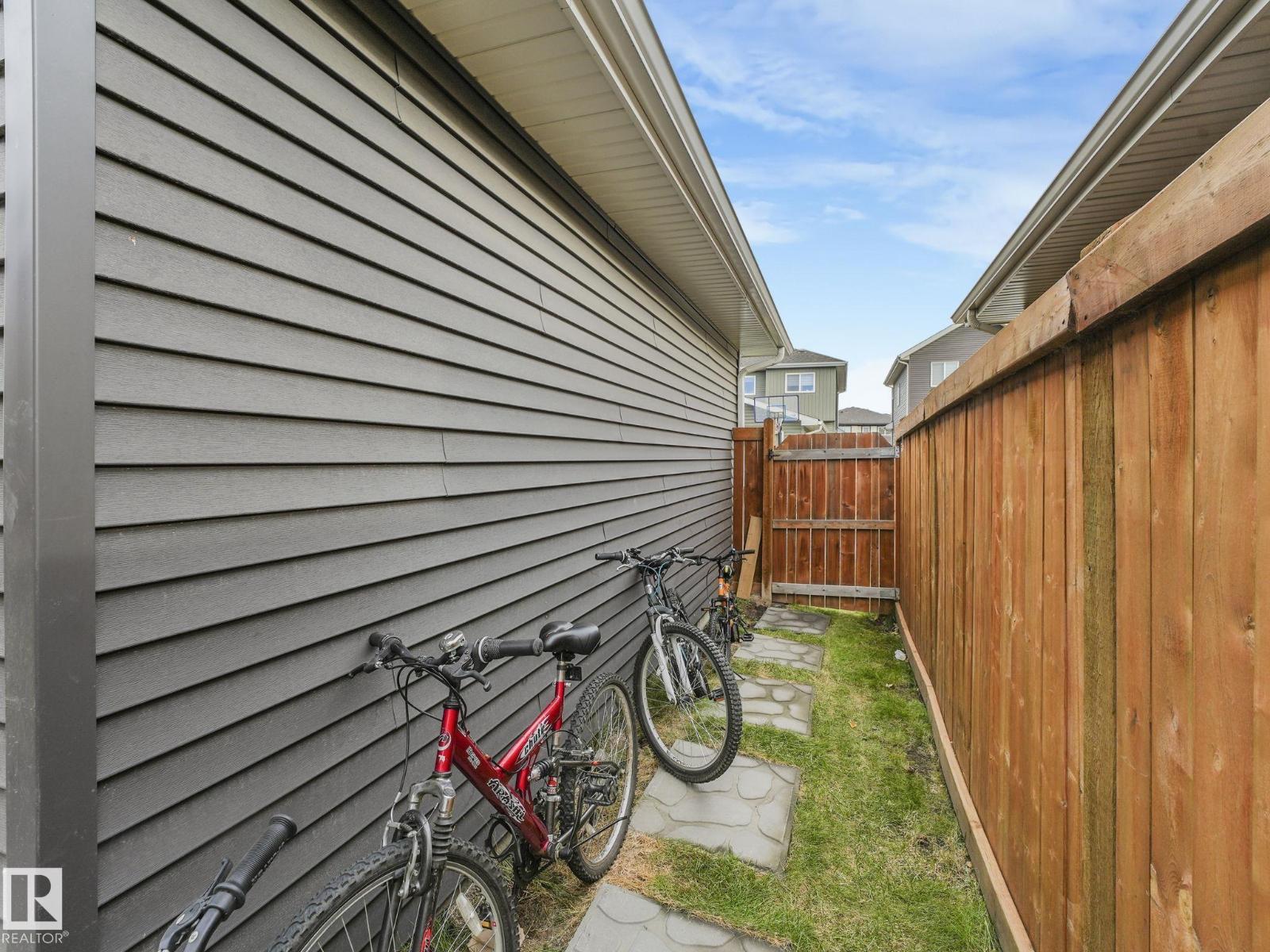 3807 WEIDLE CR SW - 62