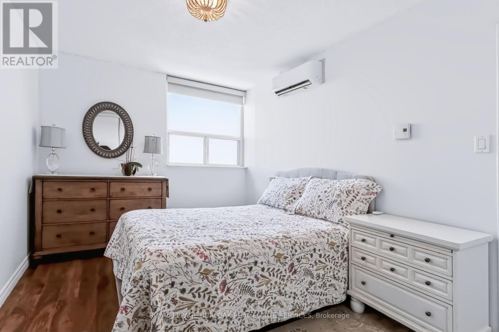 #1217 700 DYNES ROAD - 18
