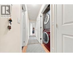 1617 Stella Place, Port Coquitlam, BC V3C2R4 Photo 9
