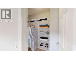 124 Everglen Way SW - photo 24