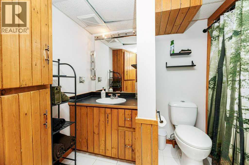Listing photo – 25 Valley Crescent, Lacombe