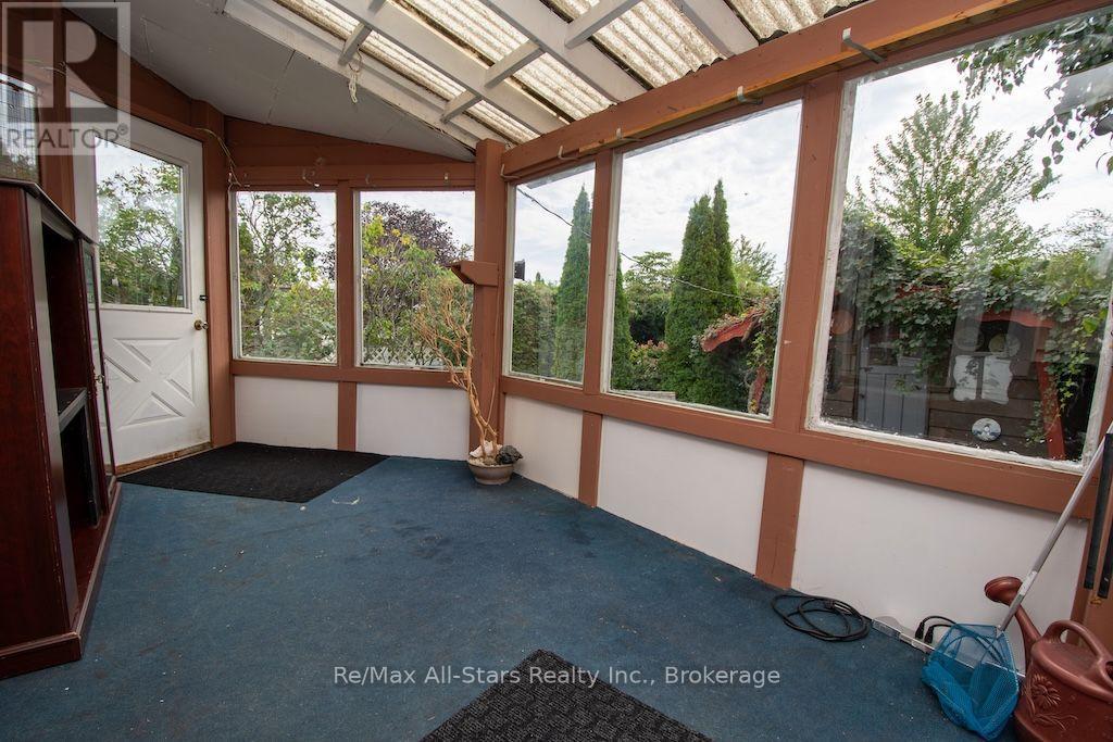 43 MCGIBBON BOULEVARD - 14