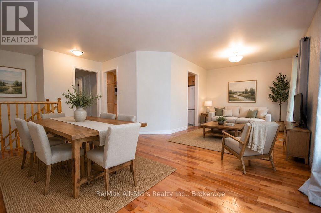 43 MCGIBBON BOULEVARD - 4