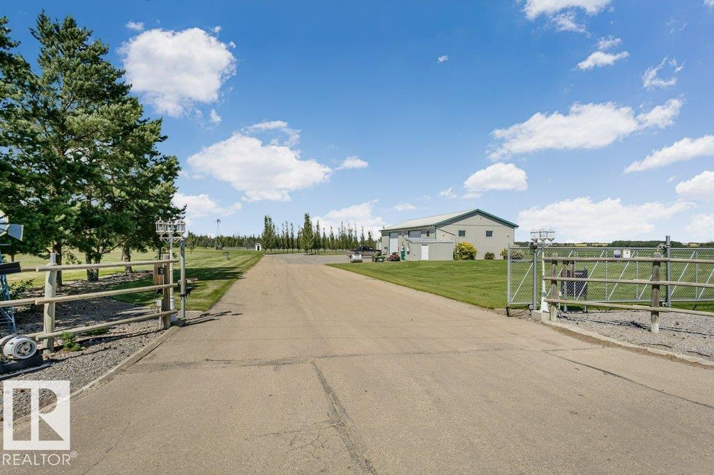 Photo 43